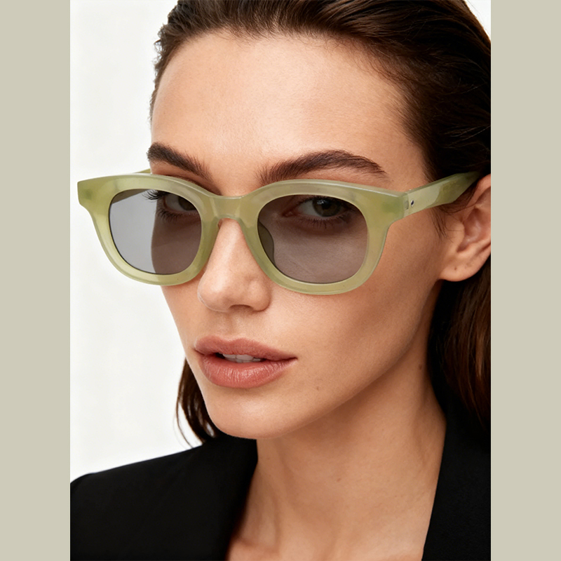 https://www.dc-optical.com/dachuan-optical-dsp404040-china-supplier-simple-design-plastic-sunglasses-with-logo-print-product/